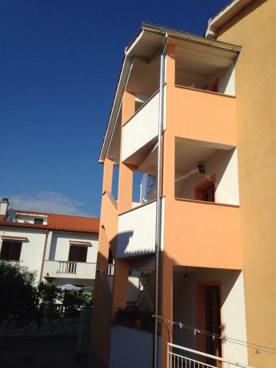 Spacious And Modern App With Big Terrace Malinska Extérieur photo
